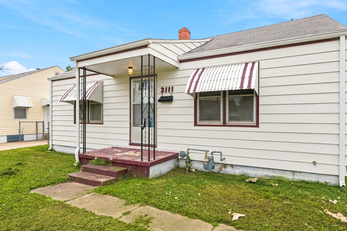 Image for 2111 S Pattie Ave