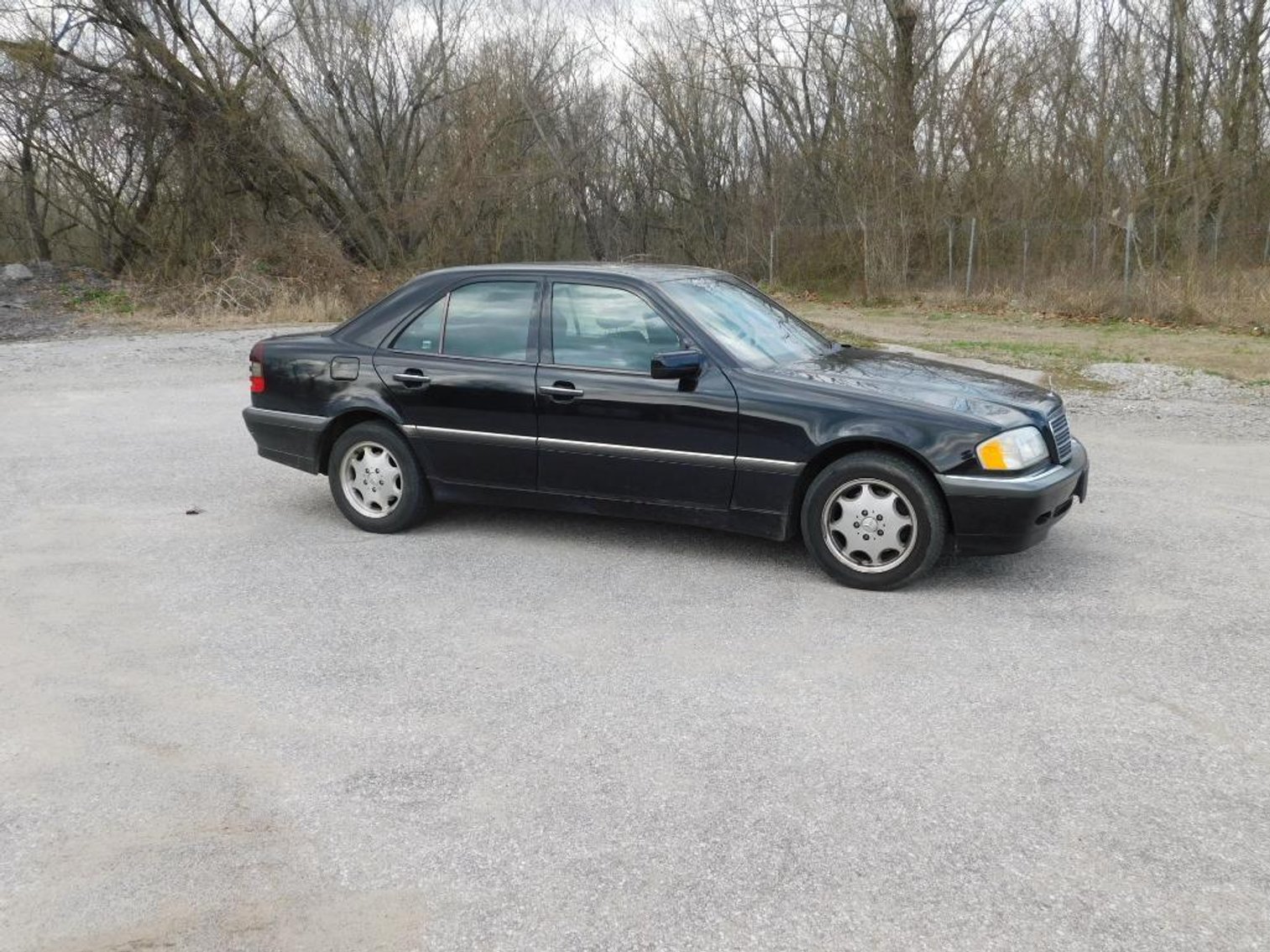 Image for Absolute Online Auction #1952