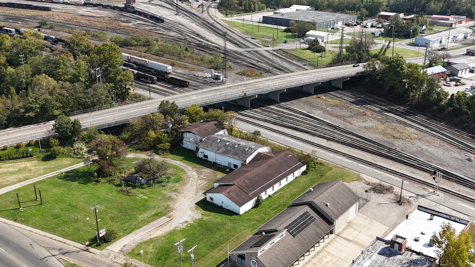 Image for Live Onsite Real Estate Auction with Online Bidding