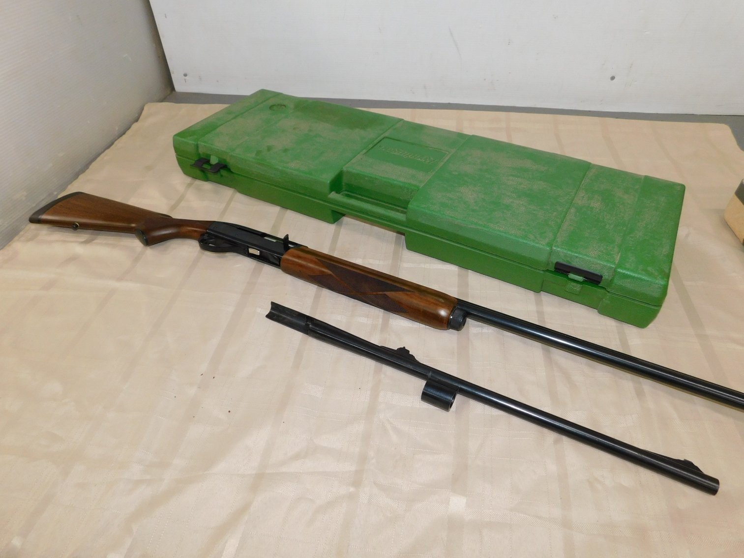 Image for Absolute Online Auction #2061