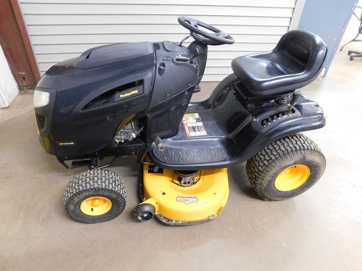 Image for Absolute Online Auction #2107