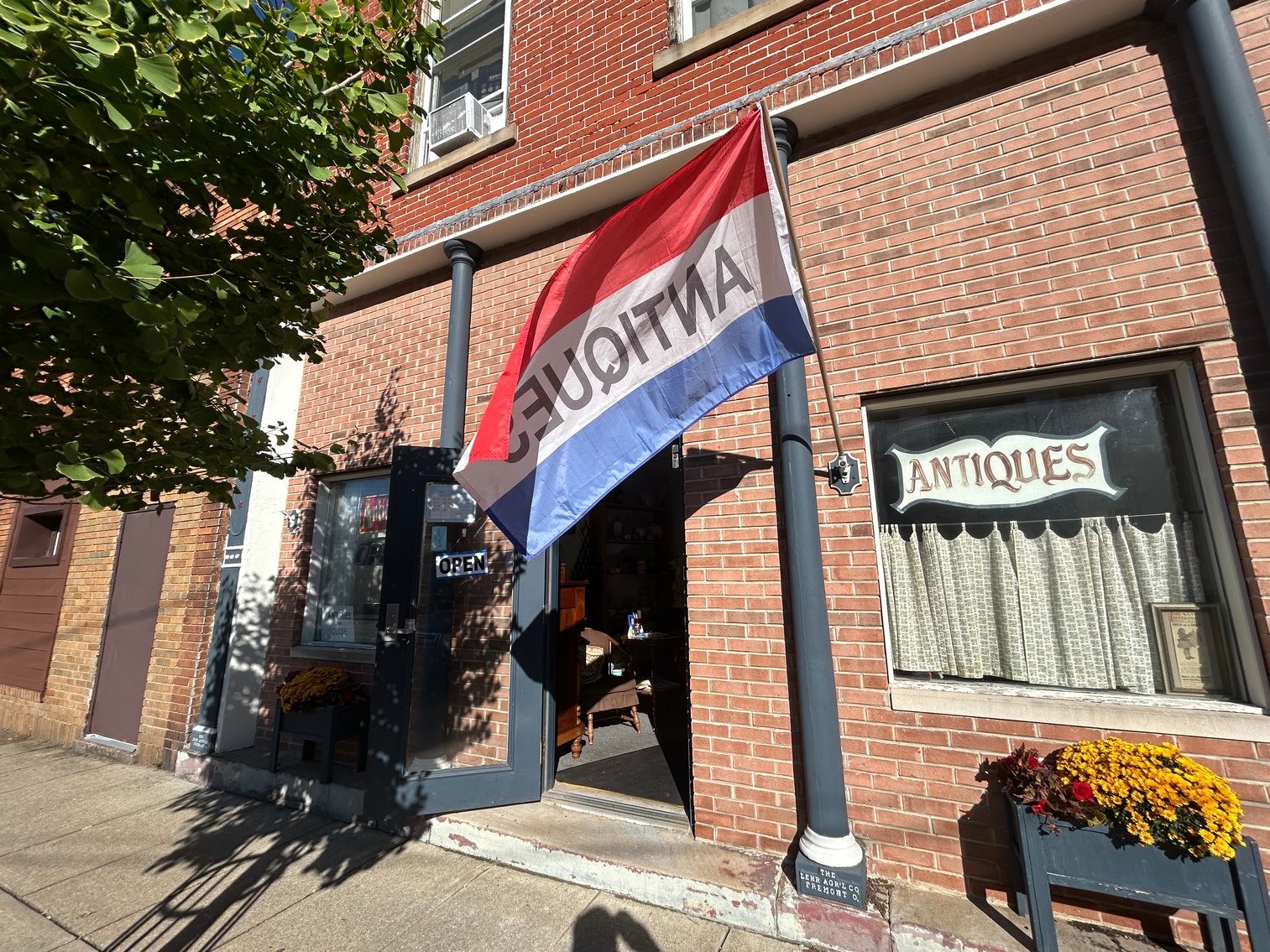 Image for 6 CLYDE, OHIO COMMERCIAL PROPERTIES at Auction