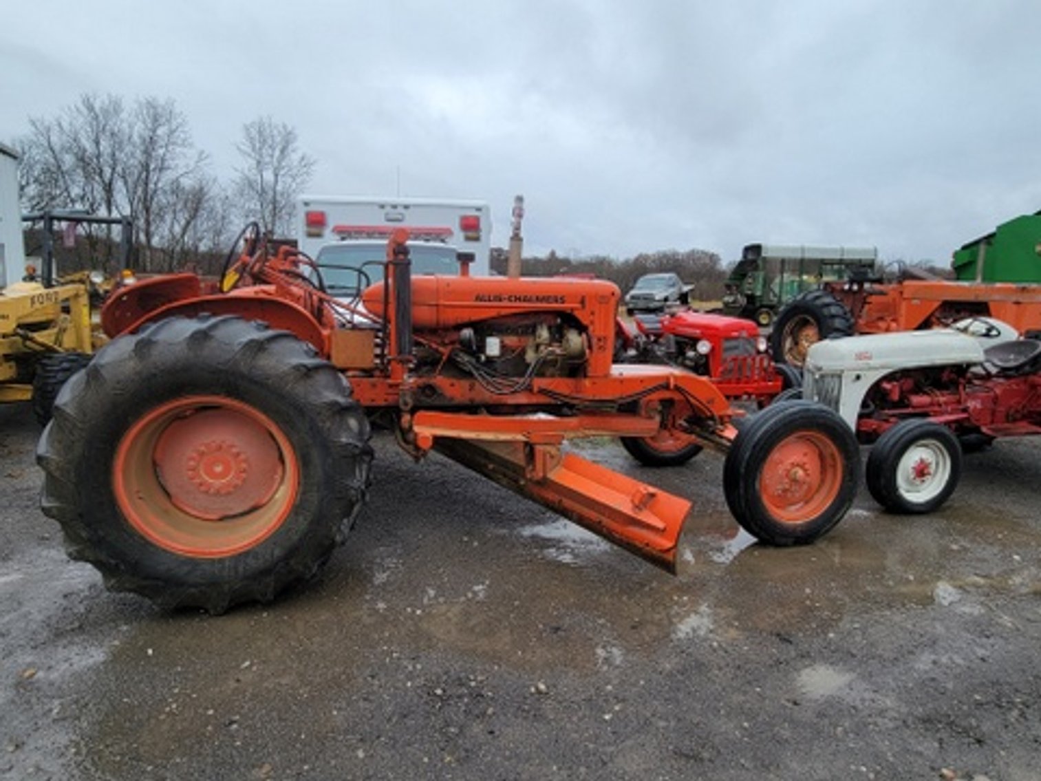 Image for 4th Annual Steinke Tractor & Guests Consignment Sale