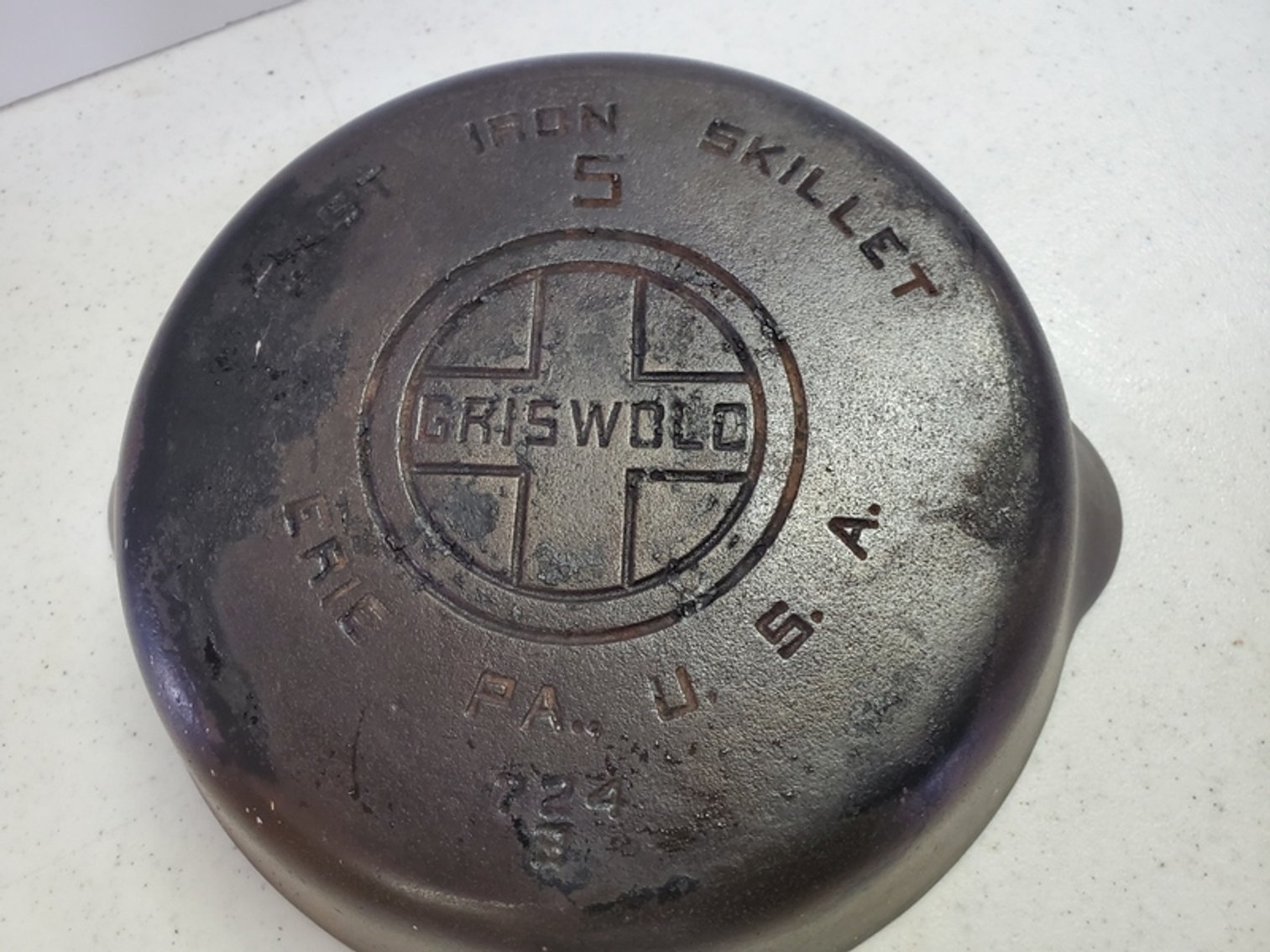 Image for Byron & Delores Schwier Collections Online Auction