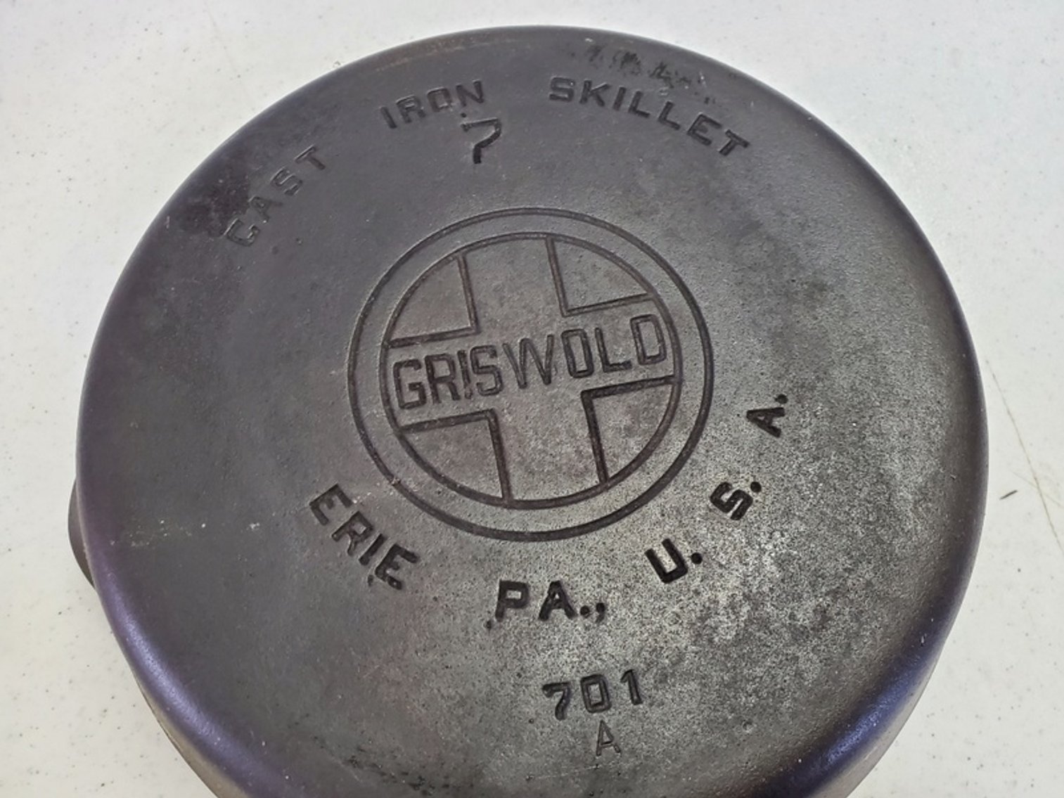 Image for Byron & Delores Schwier Collections Online Auction