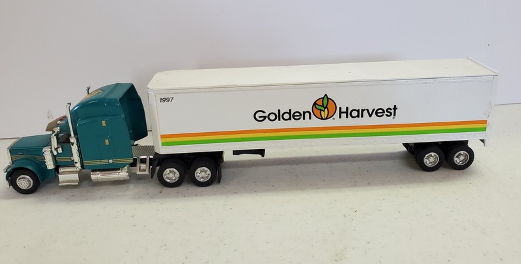 Image for Byron & Delores Schwier Collections Online Auction