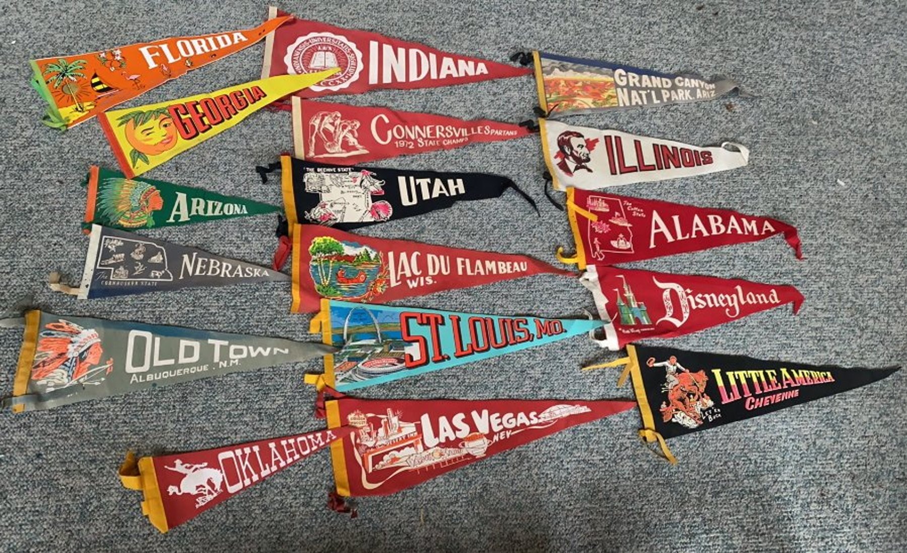 Image for Larry & Betty Woods Downsizing Online Auction