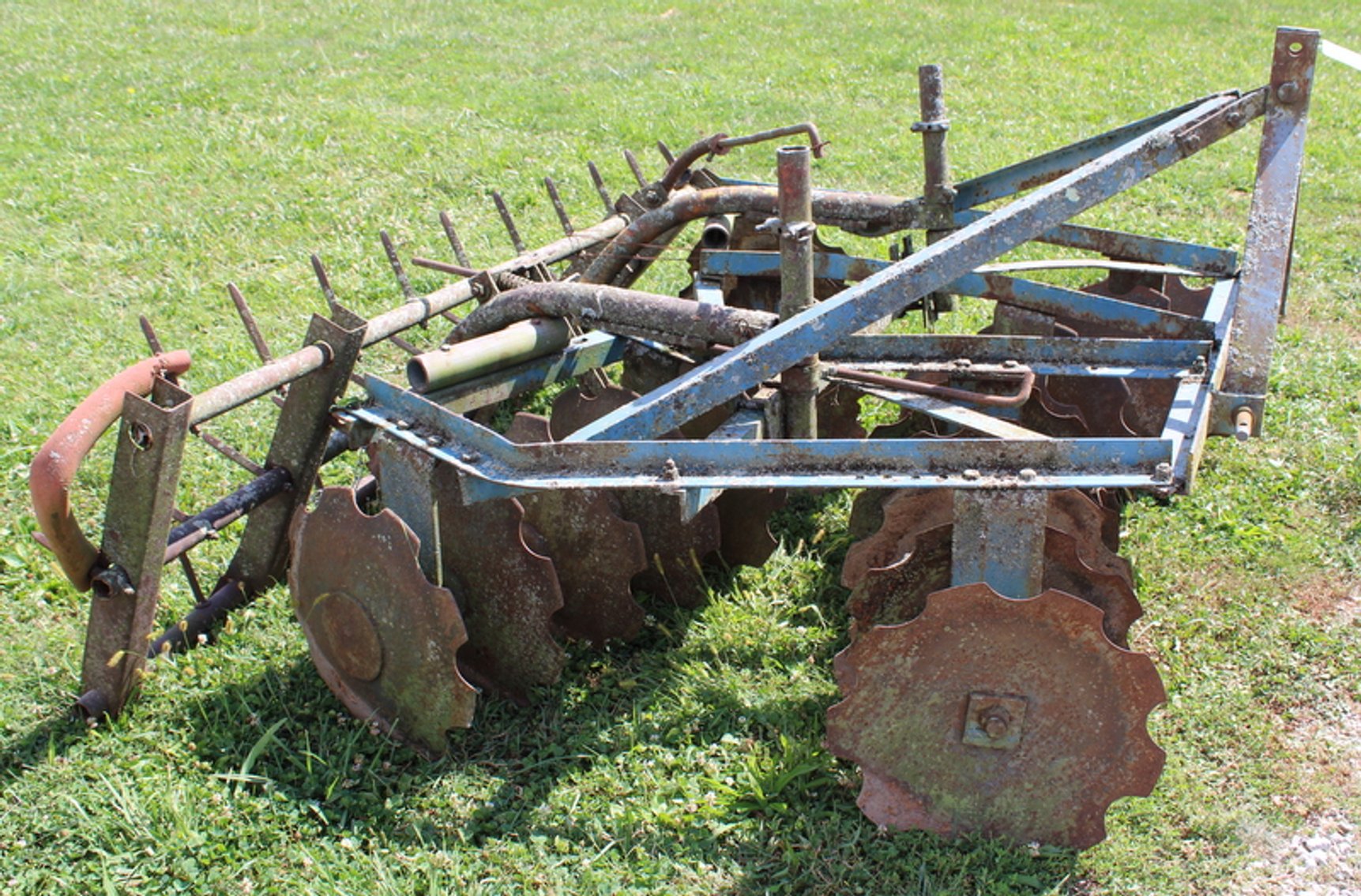 Image for New Salem Lions & Harmeyer Auction Fall Consignment Sale