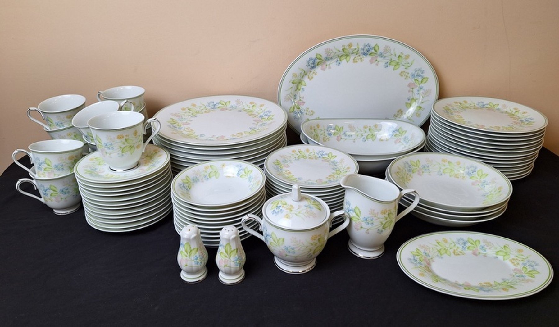 Image for Milroy Family Downsizing Online Auction