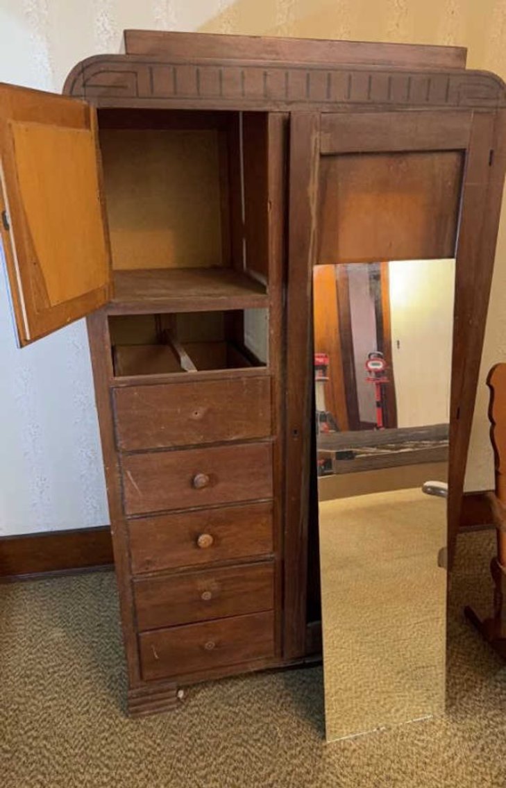 Image for Marjorie Black Estate Online Auction #3