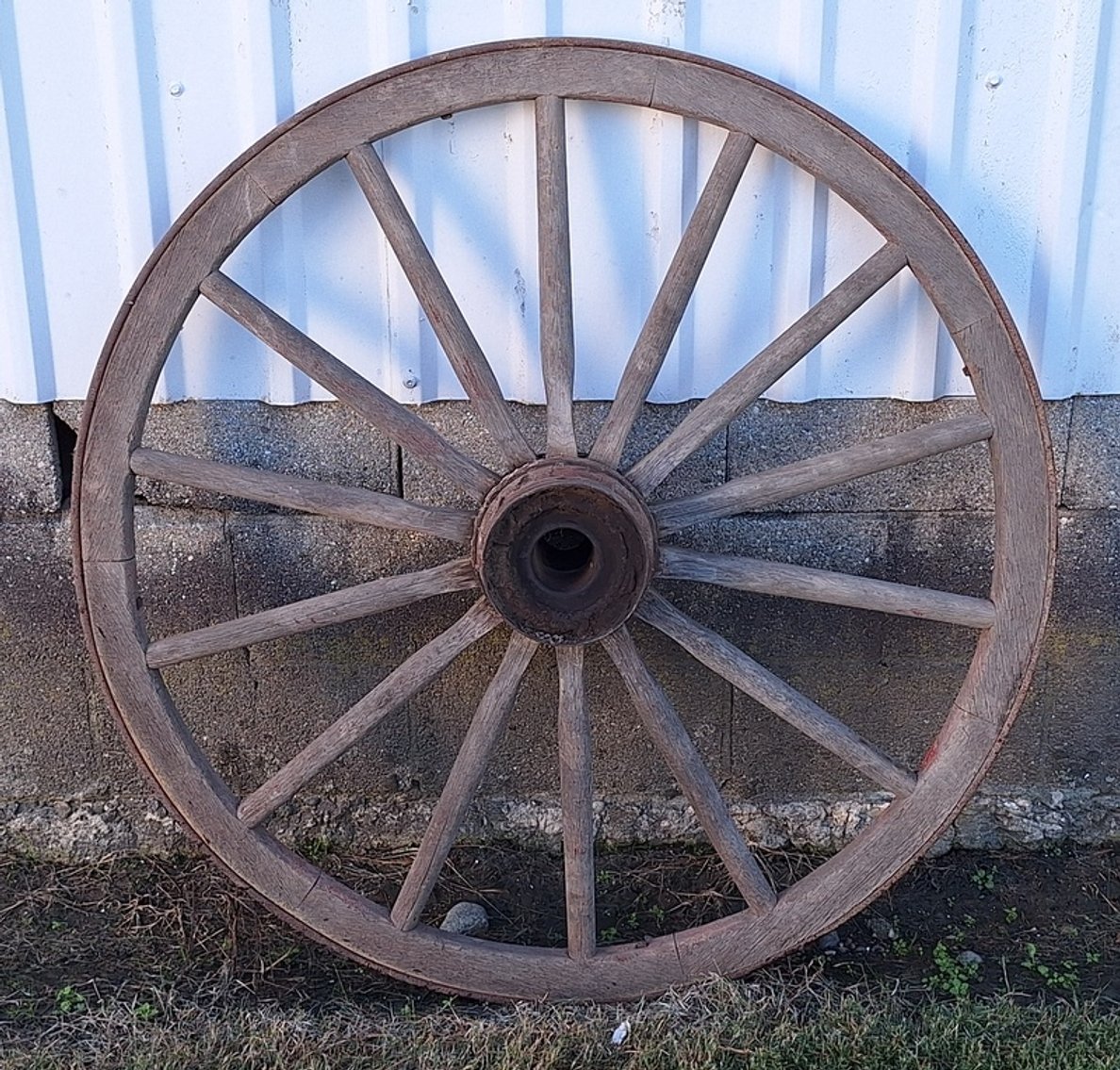 Image for Barn Finds, Graniteware, Die-Cast Toys Online Auction