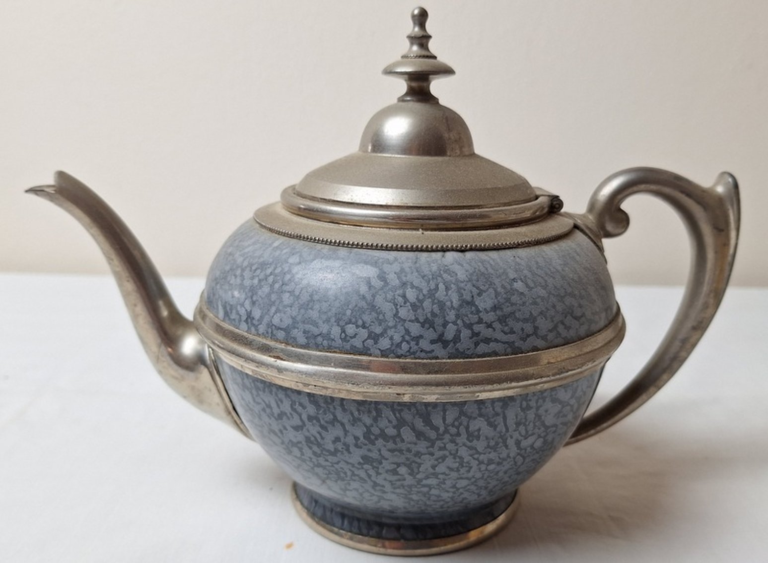 Image for Barn Finds, Graniteware, Die-Cast Toys Online Auction