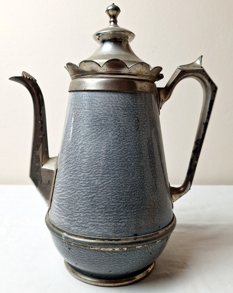 Image for Barn Finds, Graniteware, Die-Cast Toys Online Auction