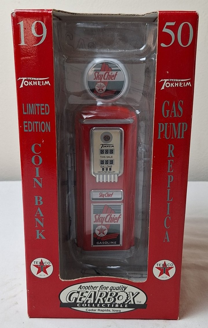 Image for Barn Finds, Graniteware, Die-Cast Toys Online Auction