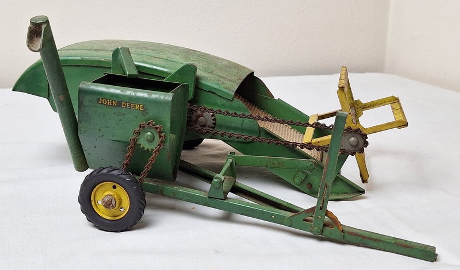 Image for Barn Finds, Graniteware, Die-Cast Toys Online Auction