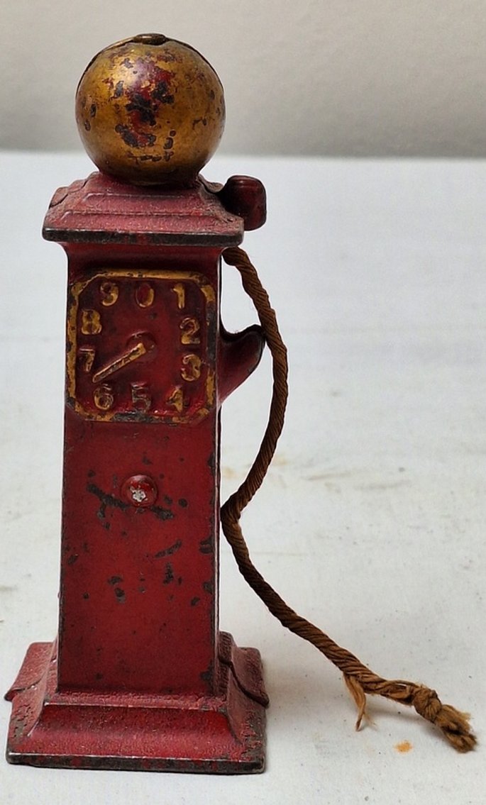 Image for Barn Finds, Graniteware, Die-Cast Toys Online Auction