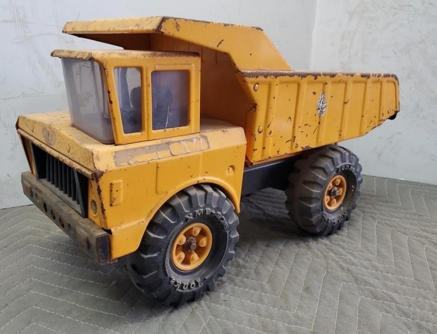 Image for Toys & Tools, Primitives #3 Online Auction