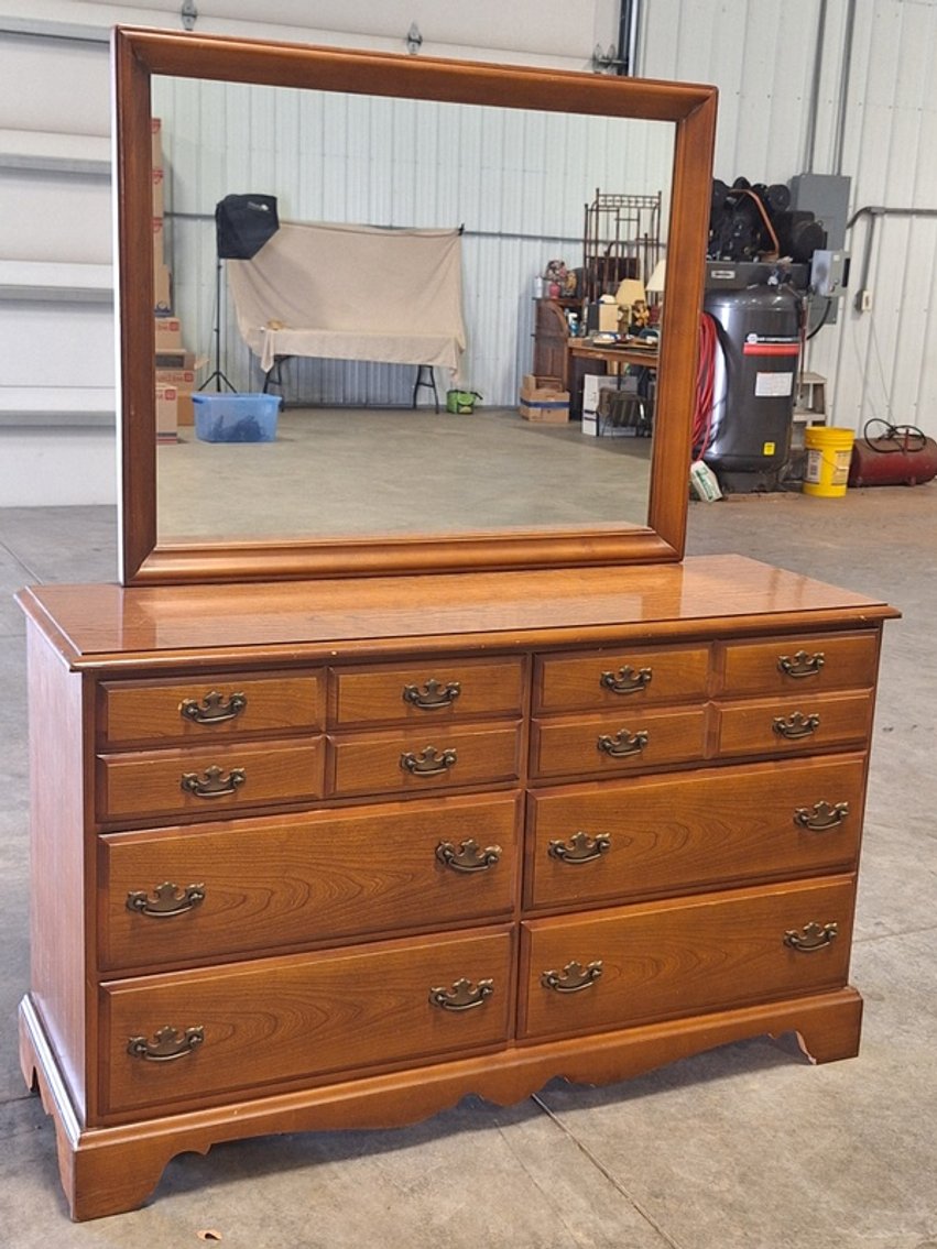 Image for December Multi Consignor Online Auction