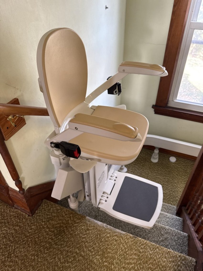 Image for Edwin Kerr Estate Online Auction