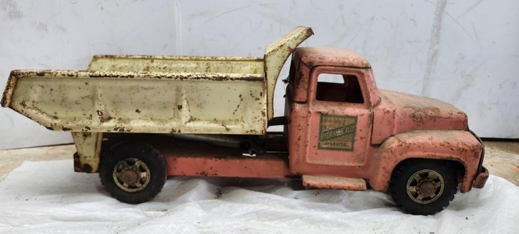 Image for Toys Tools & Primitives #4 Online Auction