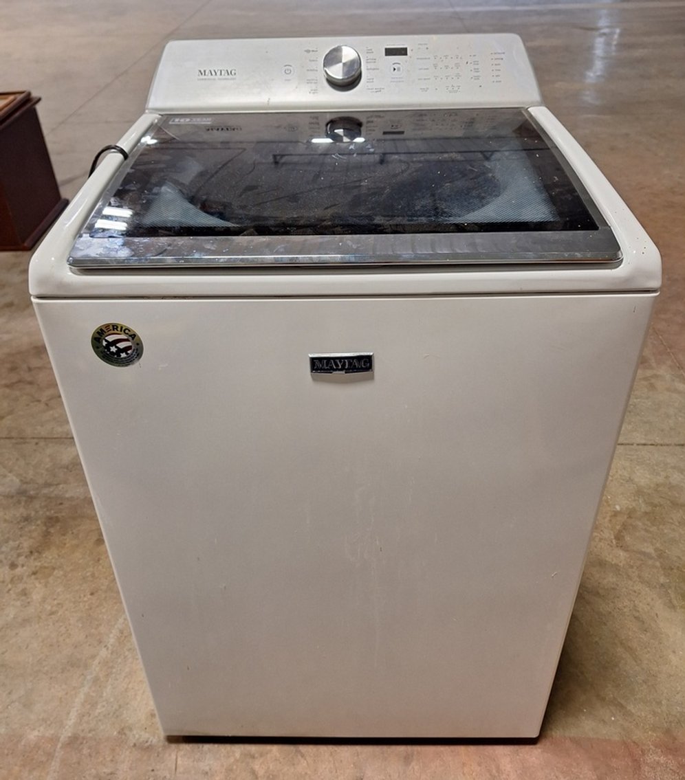 Image for Milroy Family Downsizing & Multi Consignor Online Auction
