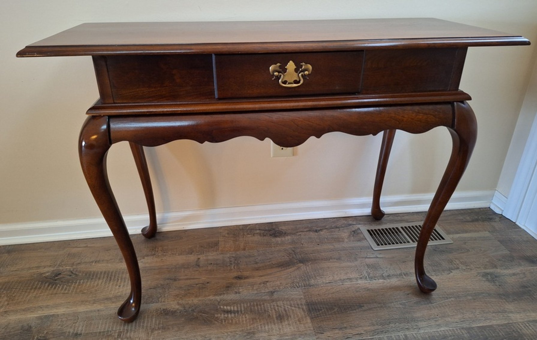 Image for Bill & Carol Beckner Downsizing Online Auction