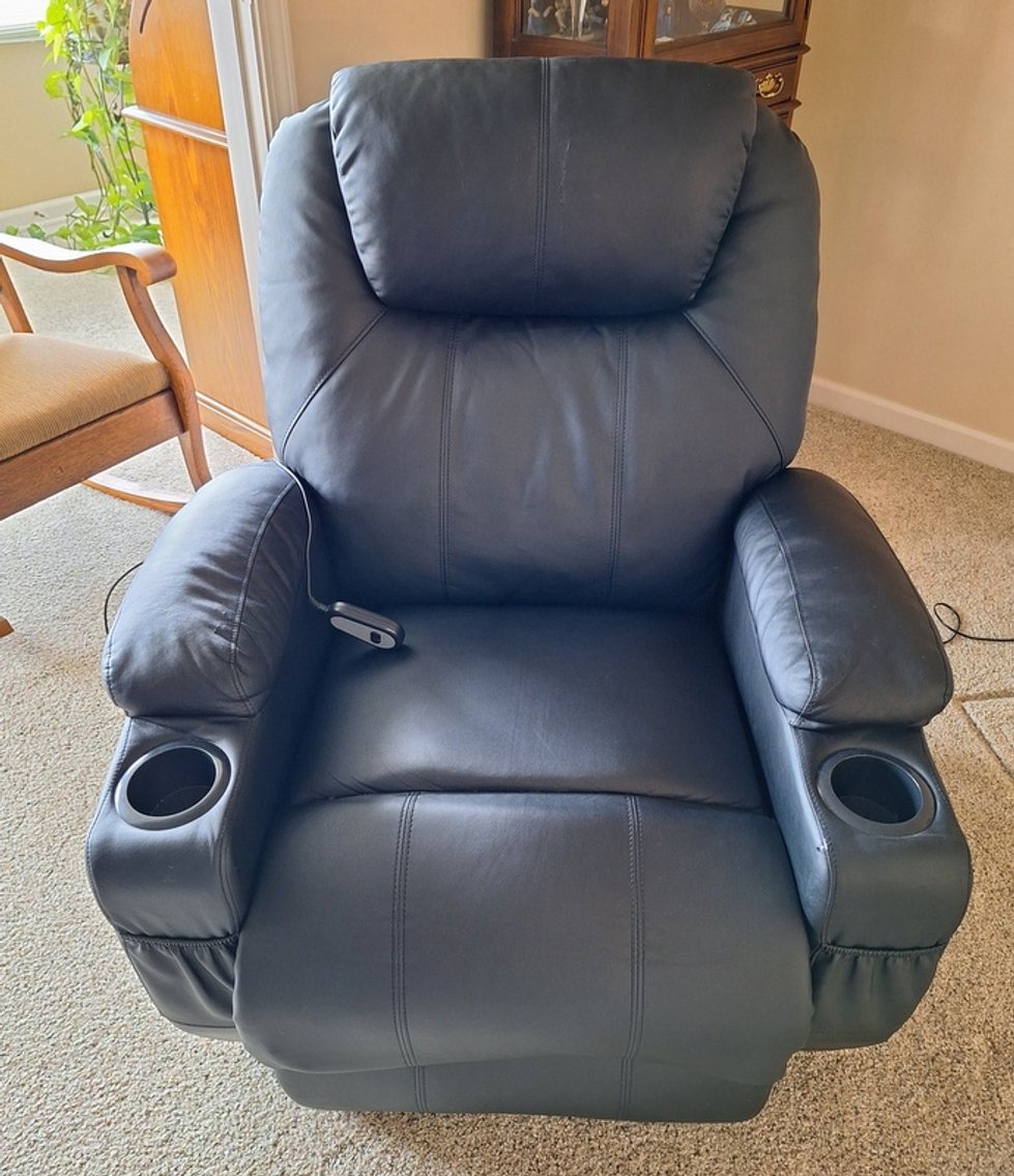 Image for Bill & Carol Beckner Downsizing Online Auction