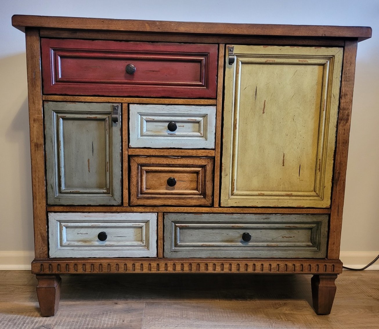 Image for Bill & Carol Beckner Downsizing Online Auction