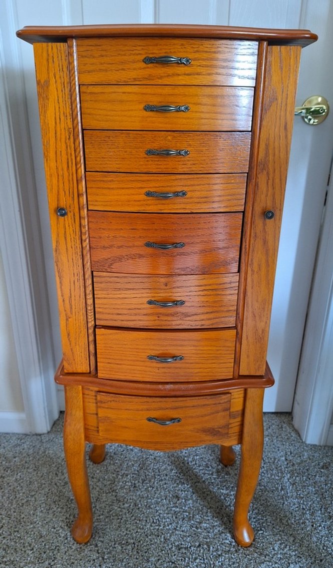 Image for Bill & Carol Beckner Downsizing Online Auction