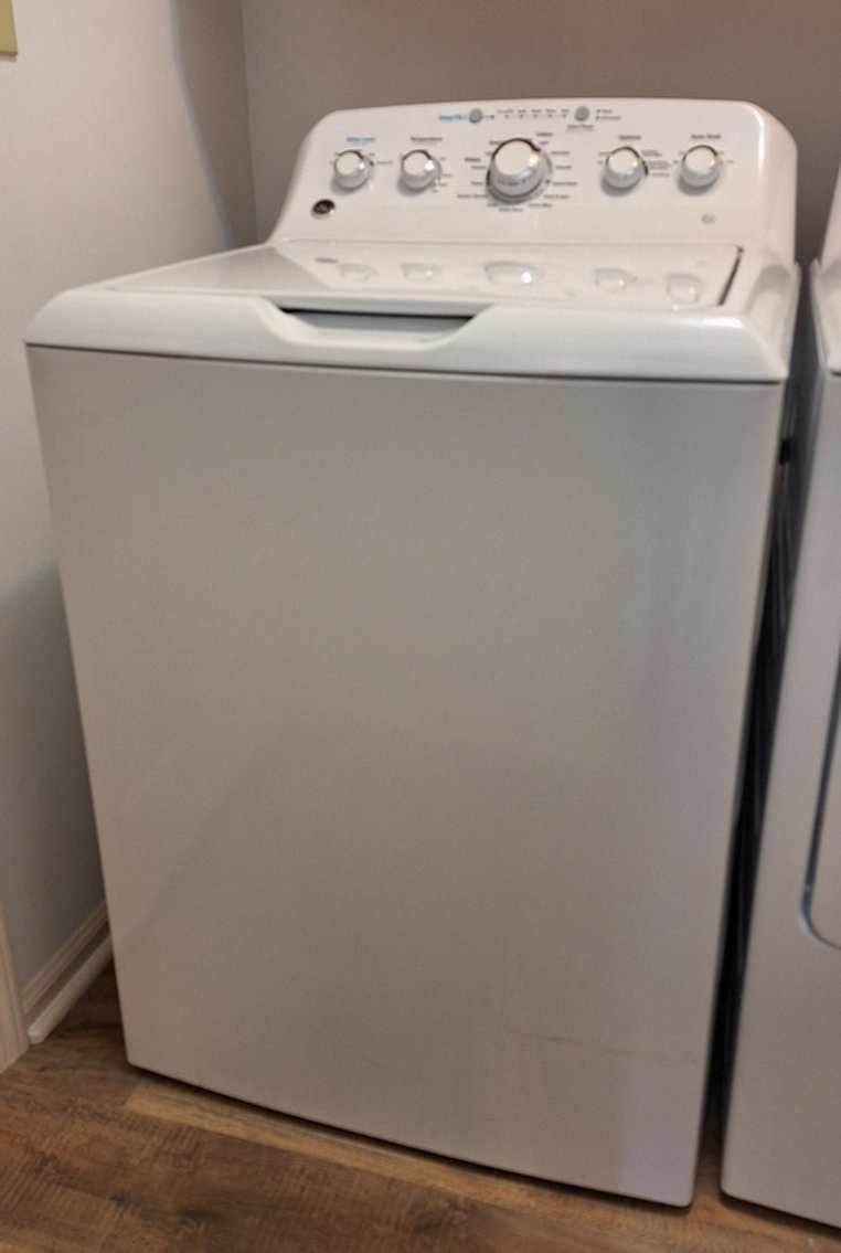 Image for Bill & Carol Beckner Downsizing Online Auction