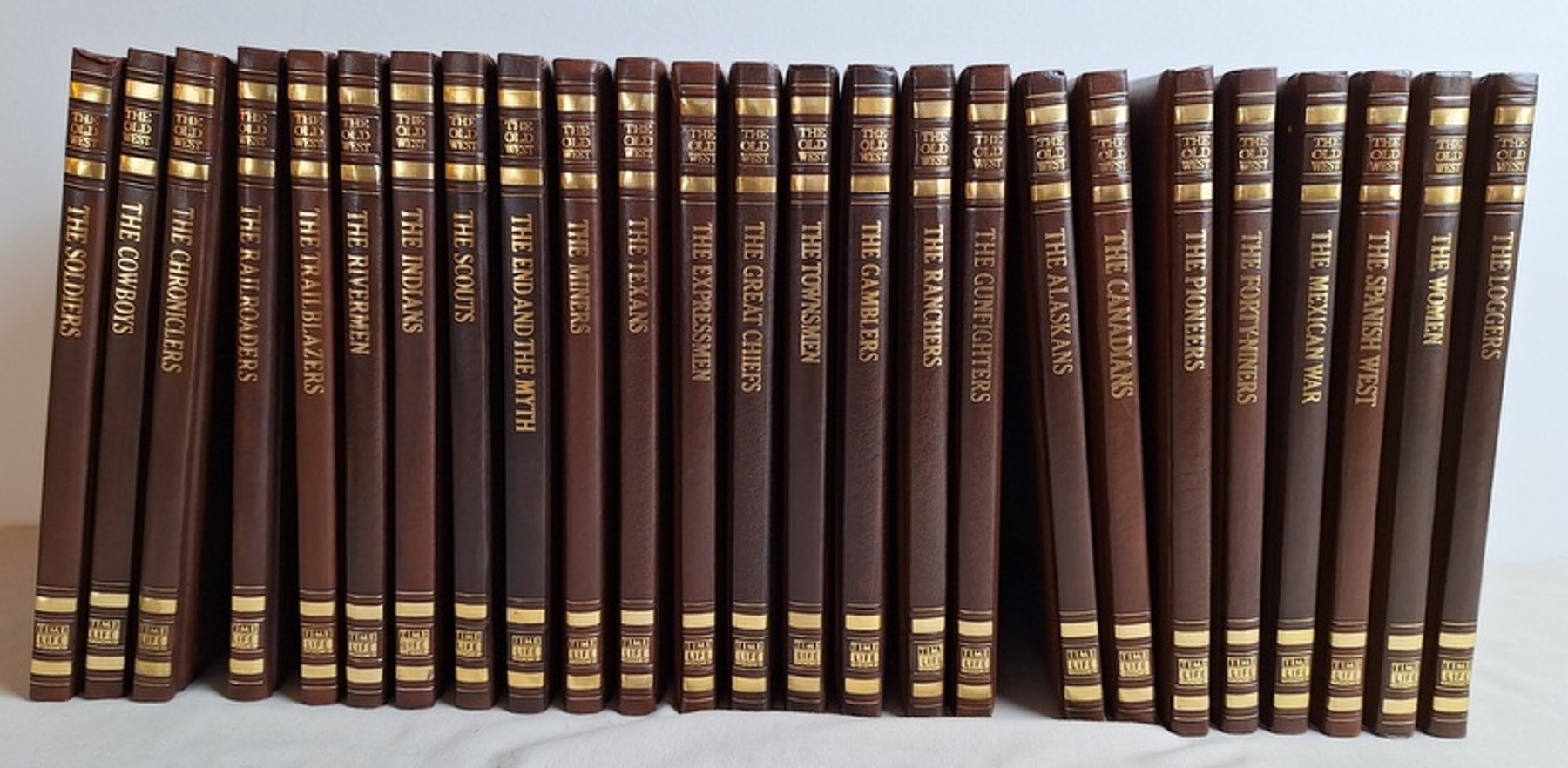 Image for Toshiko Bennett Downsizing Online Auction