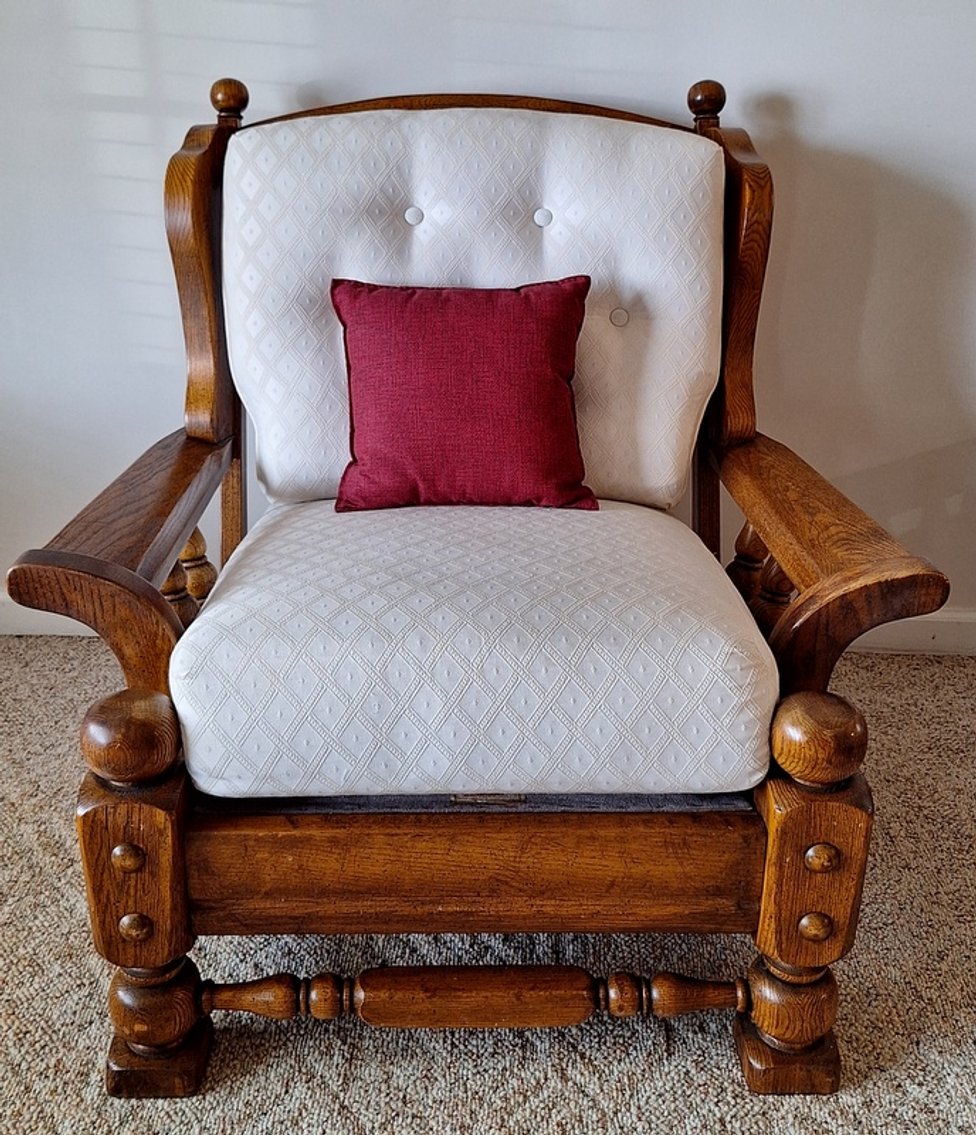 Image for Toshiko Bennett Downsizing Online Auction