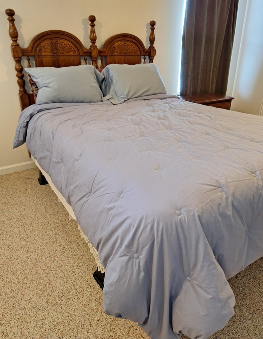 Image for Toshiko Bennett Downsizing Online Auction