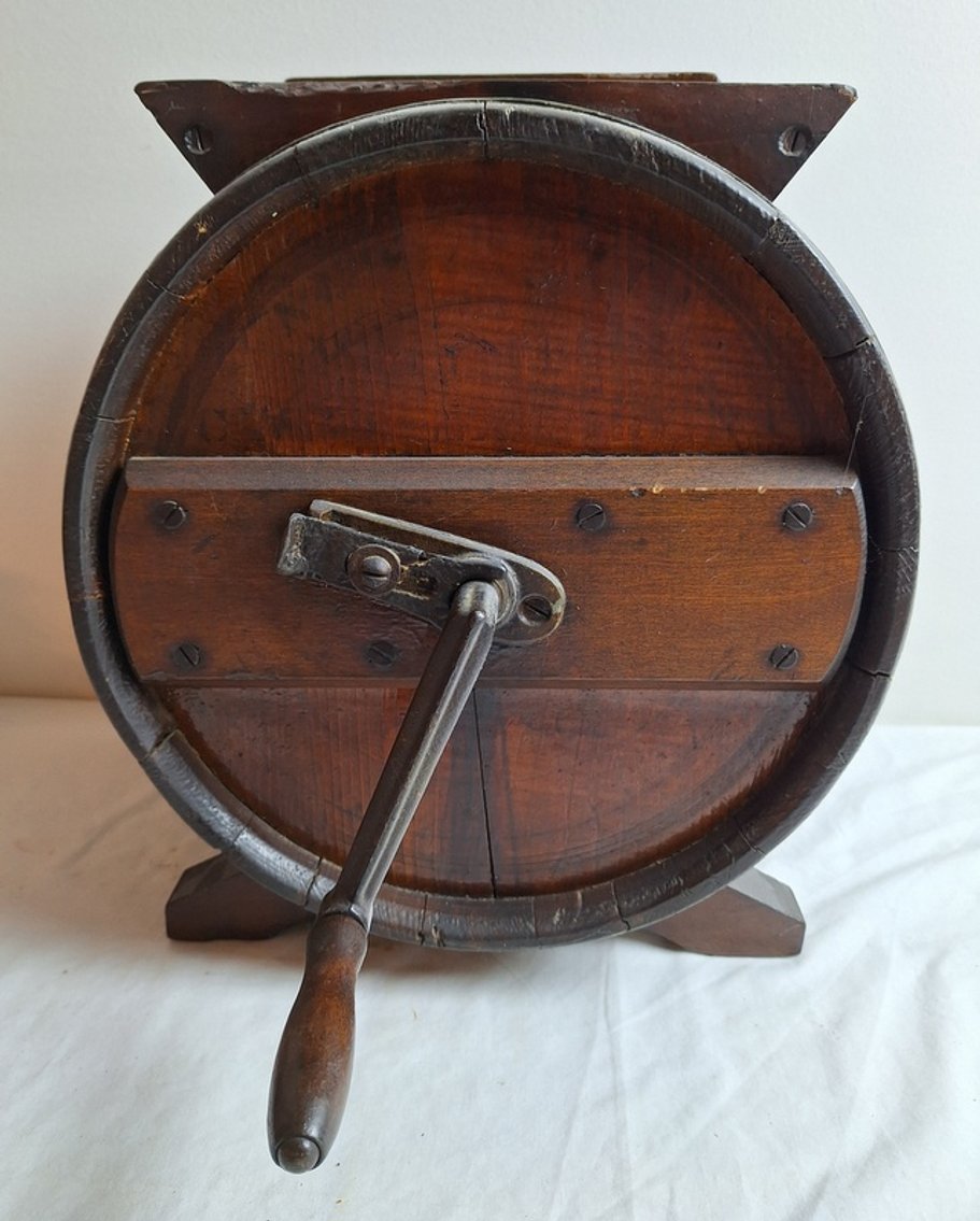 Image for Toshiko Bennett Downsizing Online Auction