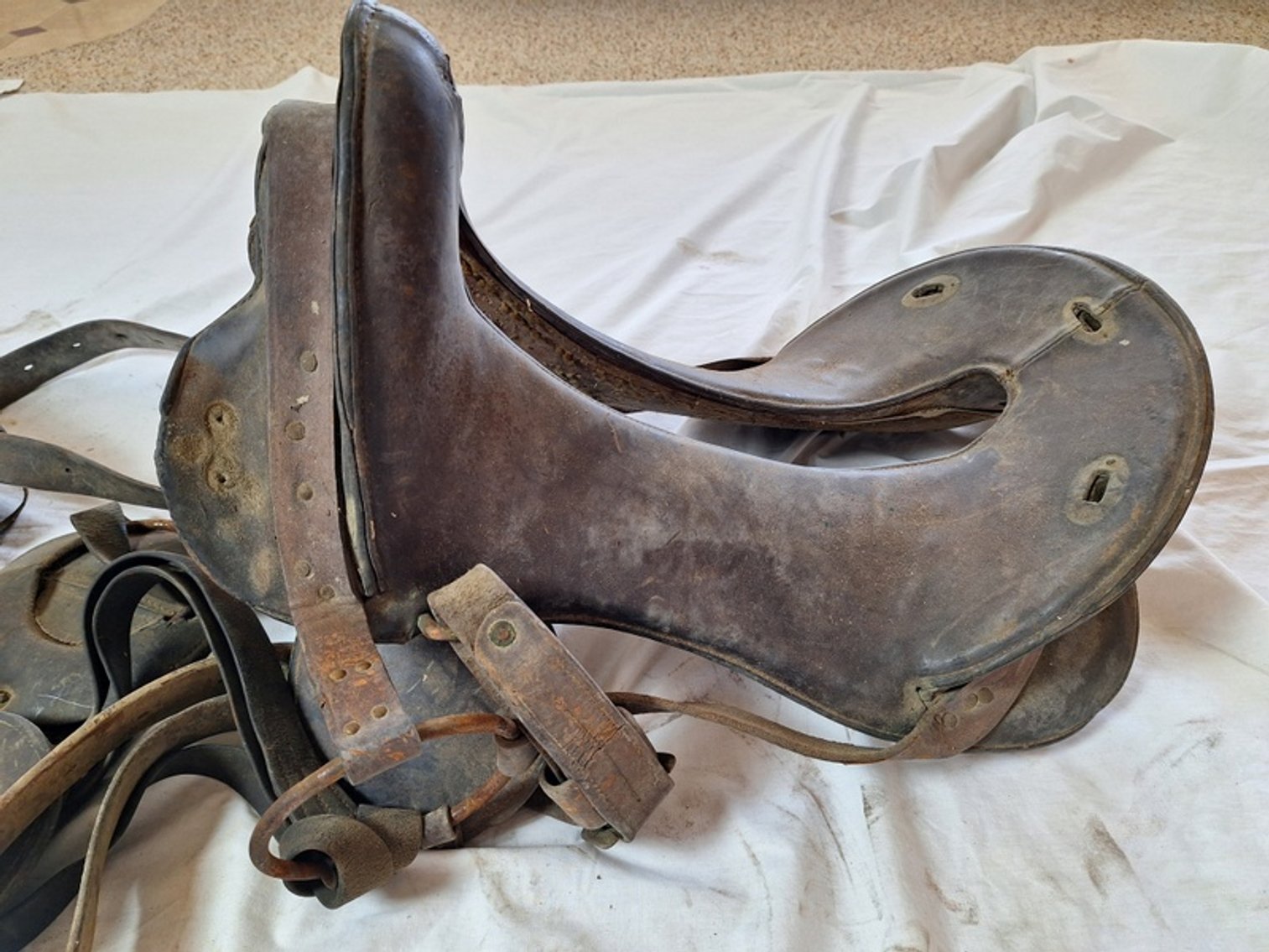 Image for Toshiko Bennett Downsizing Online Auction