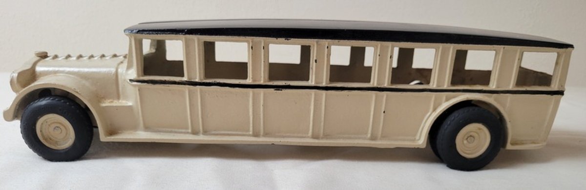 Image for Cast Iron Toys, Planter Peanuts & Red Wing Online Auction