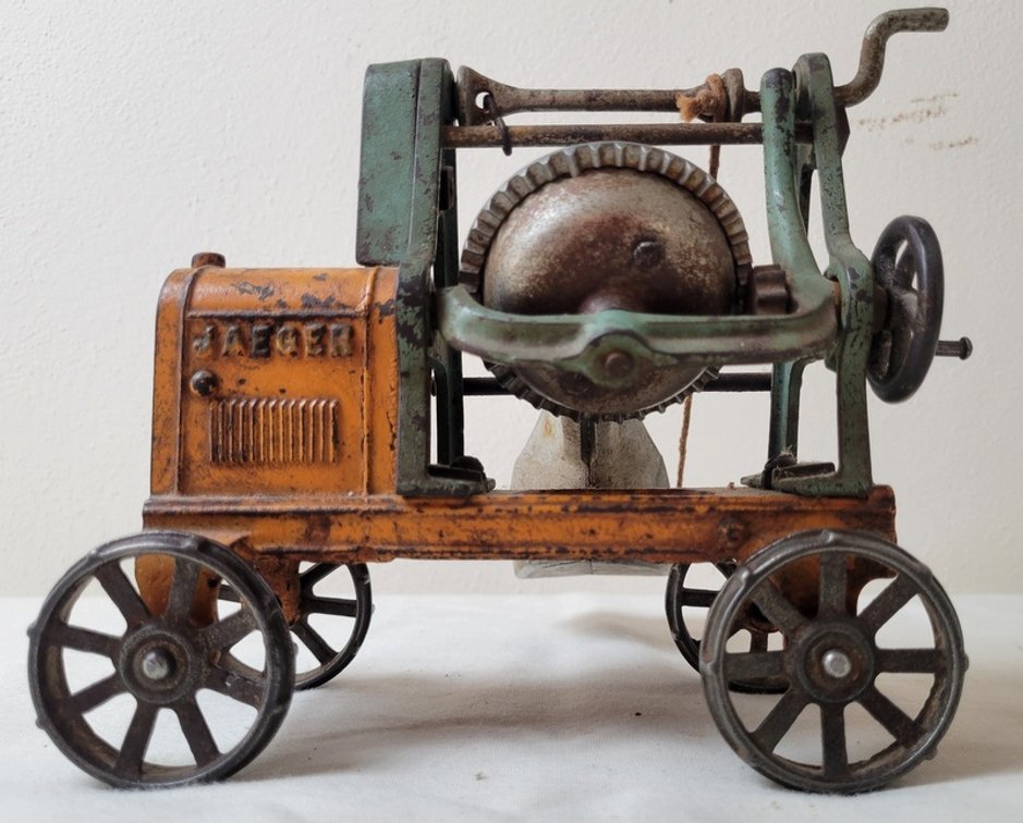 Image for Cast Iron Toys, Planter Peanuts & Red Wing Online Auction