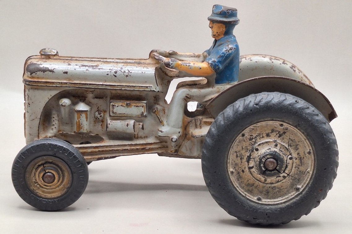 Image for Cast Iron Toys, Planter Peanuts & Red Wing Online Auction