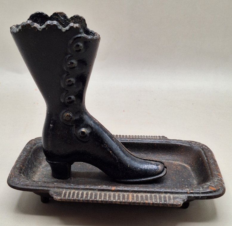 Image for Cast Iron Toys, Planter Peanuts & Red Wing Online Auction