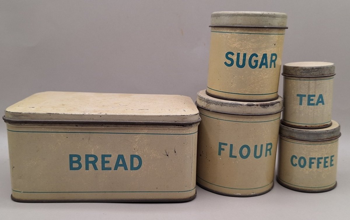 Image for Cast Iron Toys, Planter Peanuts & Red Wing Online Auction