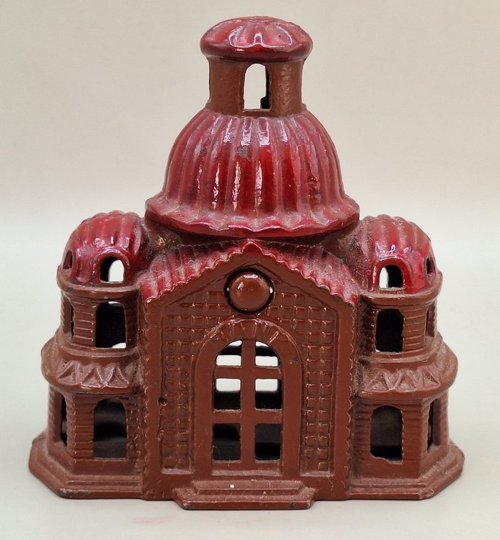 Image for Cast Iron Toys, Planter Peanuts & Red Wing Online Auction