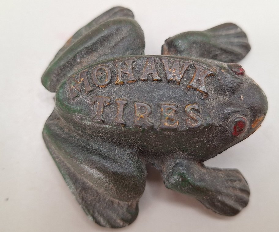 Image for Cast Iron Toys, Planter Peanuts & Red Wing Online Auction