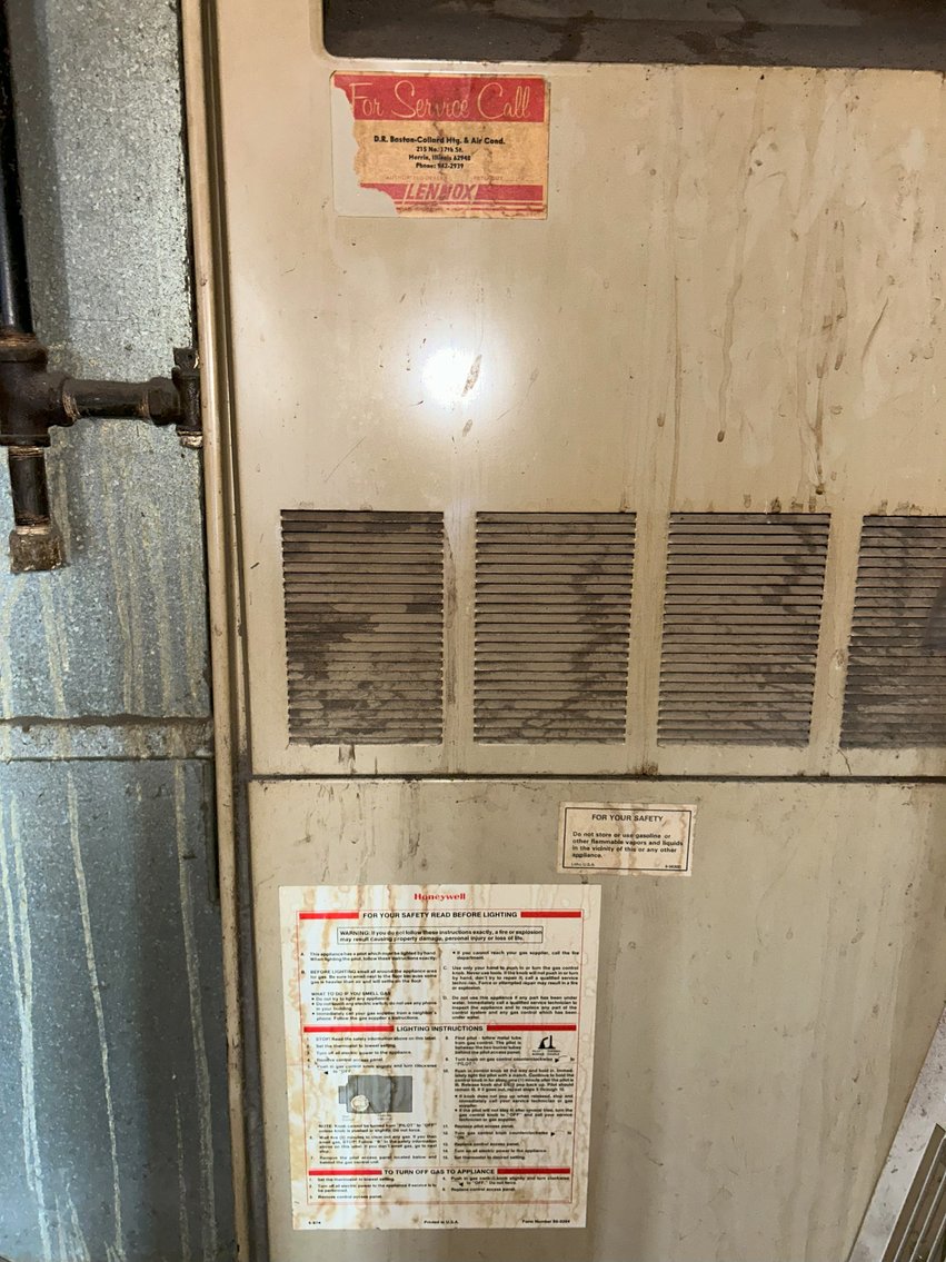 Image for Commercial Building Zoned Downtown