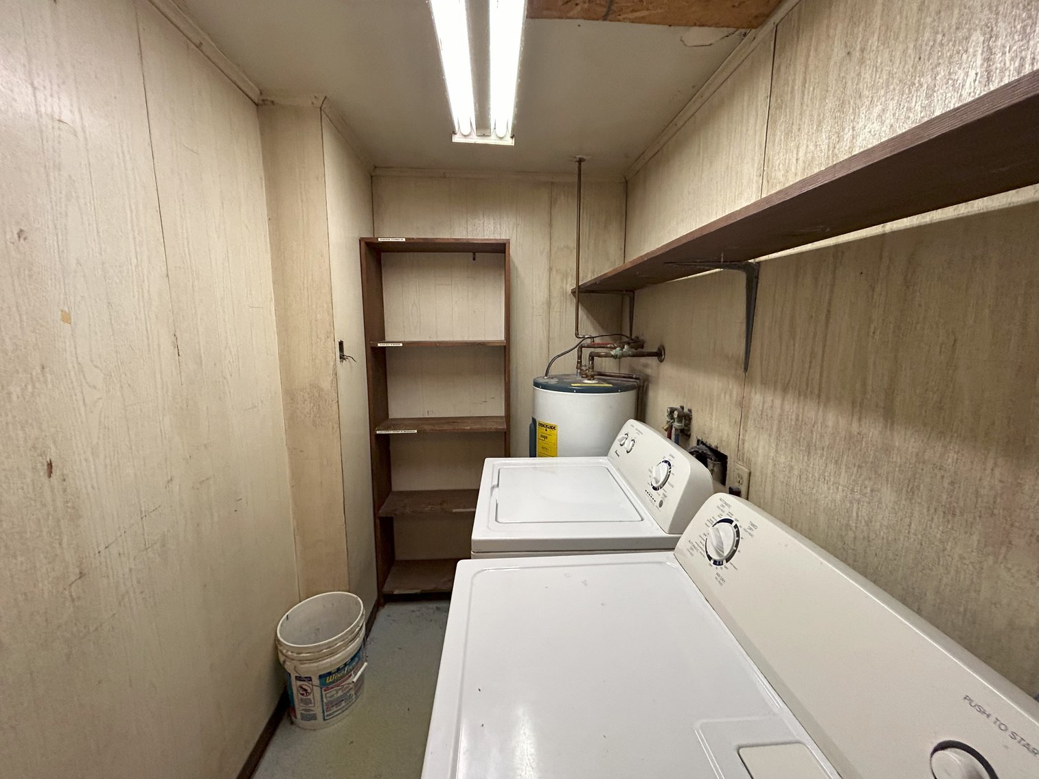 Image for Commercial Building Zoned Downtown