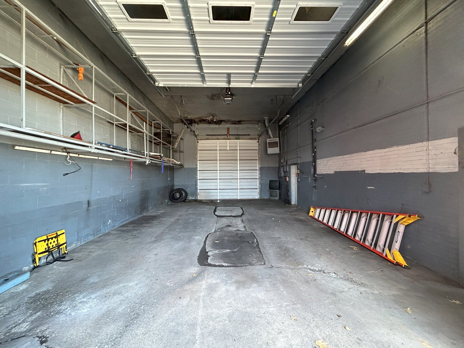 Image for Commercial Building Zoned Downtown