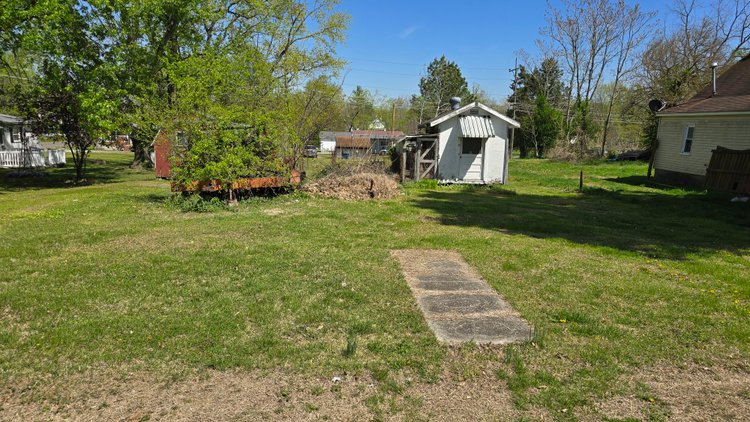 Image for ONLINE AUCTION: Two Johnston City Building Lots - Corner Lot & Residential Parcel