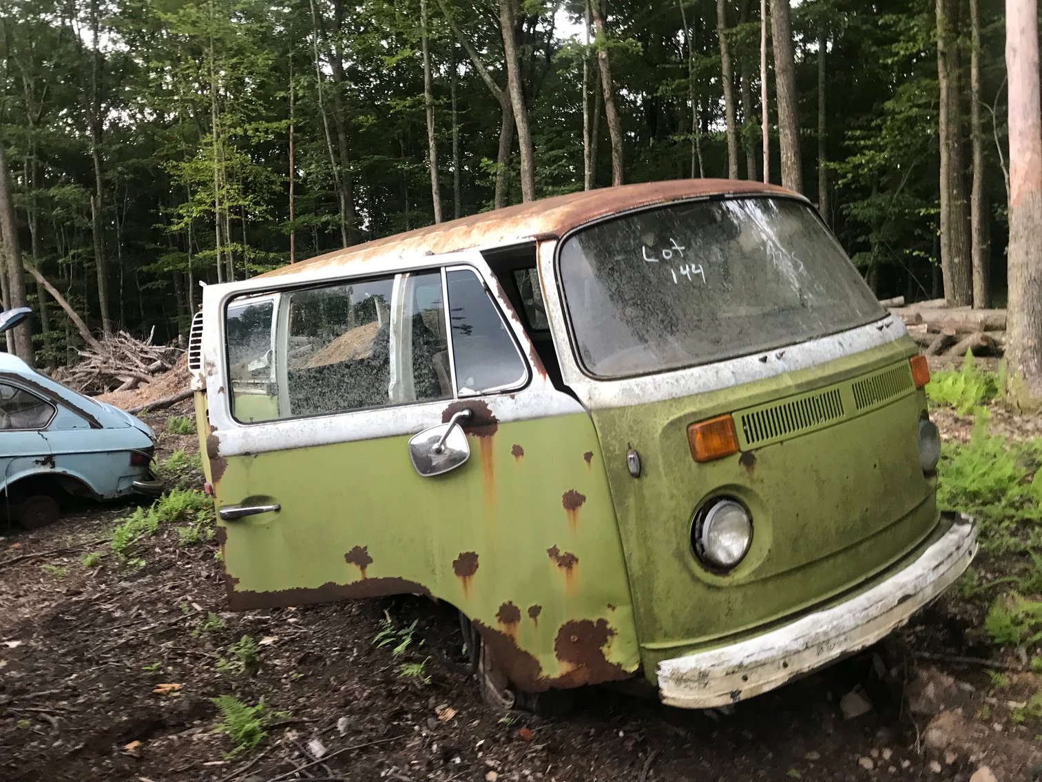 Image for Vintage Volkswagen Vehicles & Engines Online Auction - Mountaintop, PA