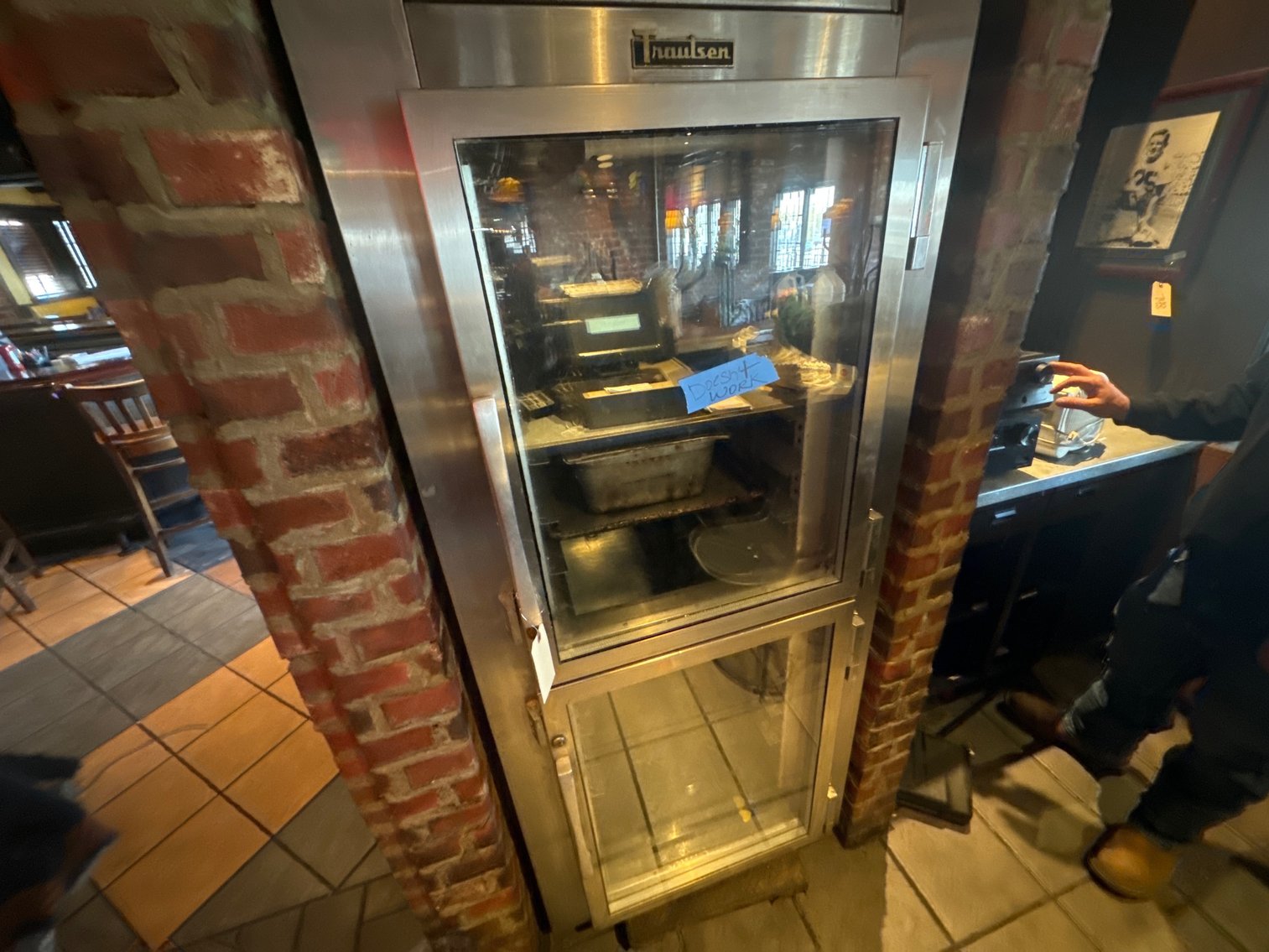 Image for Pizzeria Uno Complete Restaurant Liquidation – Conshohocken, PA