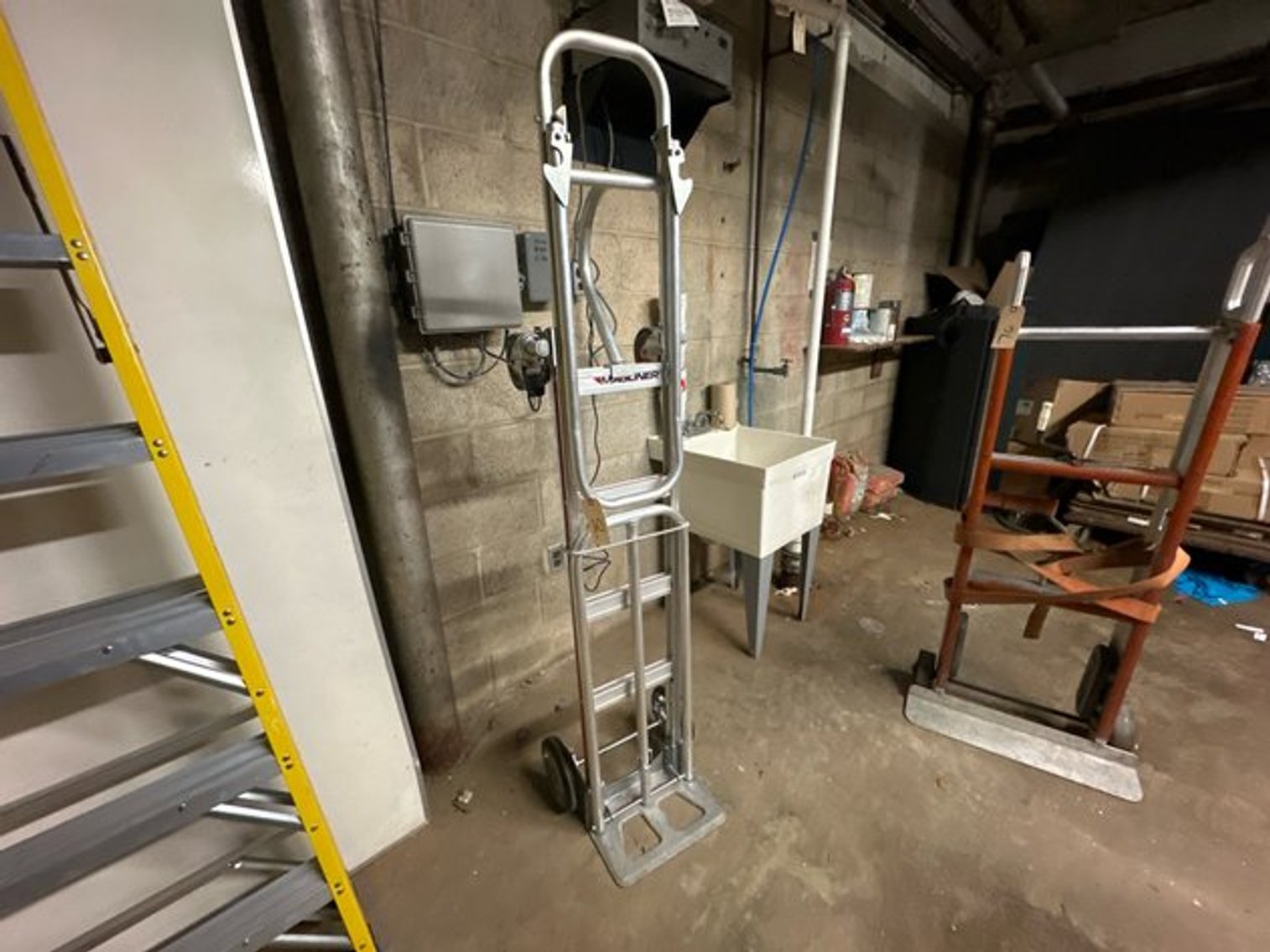 Image for Grainger Industrial Equipment Liquidation Auction - Feasterville-Trevose, PA