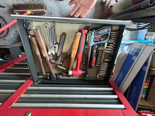Image for LIVE Estate Auction Tools, Old Bicycle Parts, Furniture, Household Items and More - Pottstown PA
